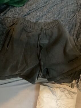 Essentials Black Ribbed Sweatshorts with Drawstring like new